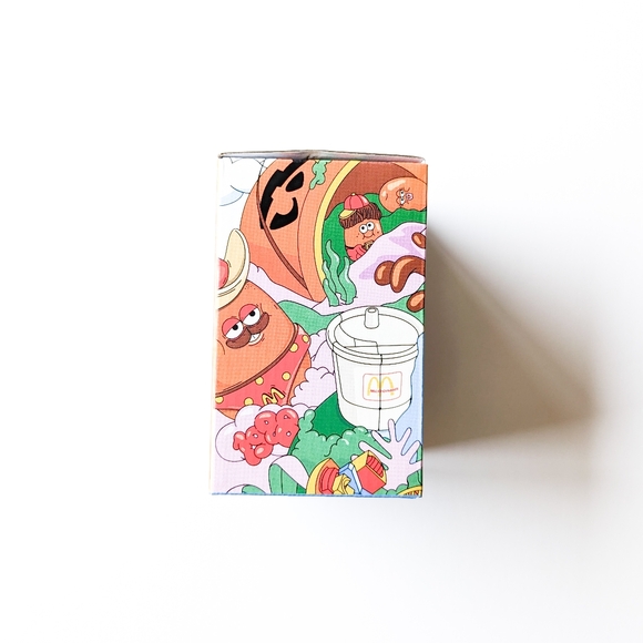 New Sealed 2024 McDonald's Canada Collector's Glass Cup - Grimace x Nanoblock - Picture 4 of 13